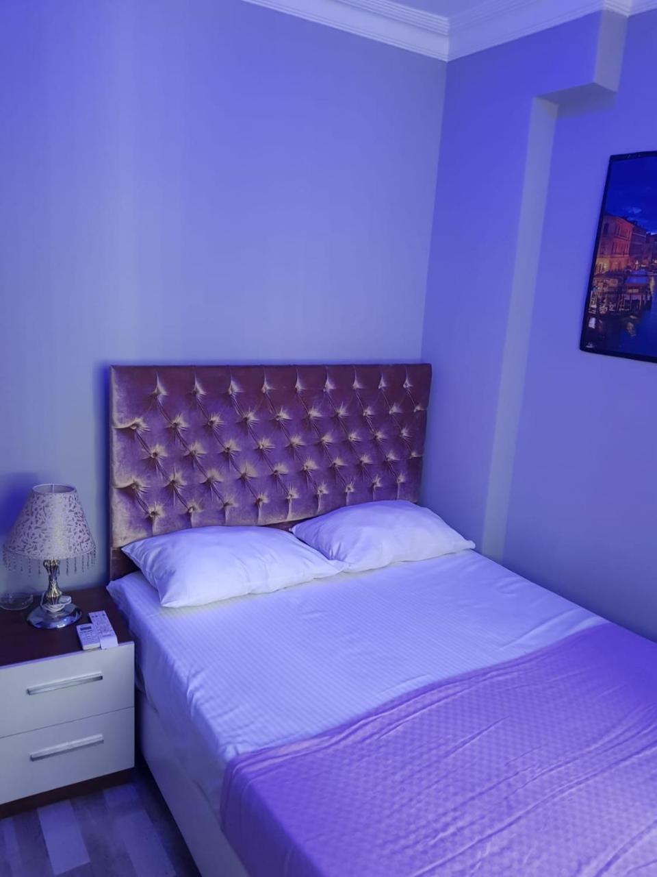 Hotel Eyfel 3*
